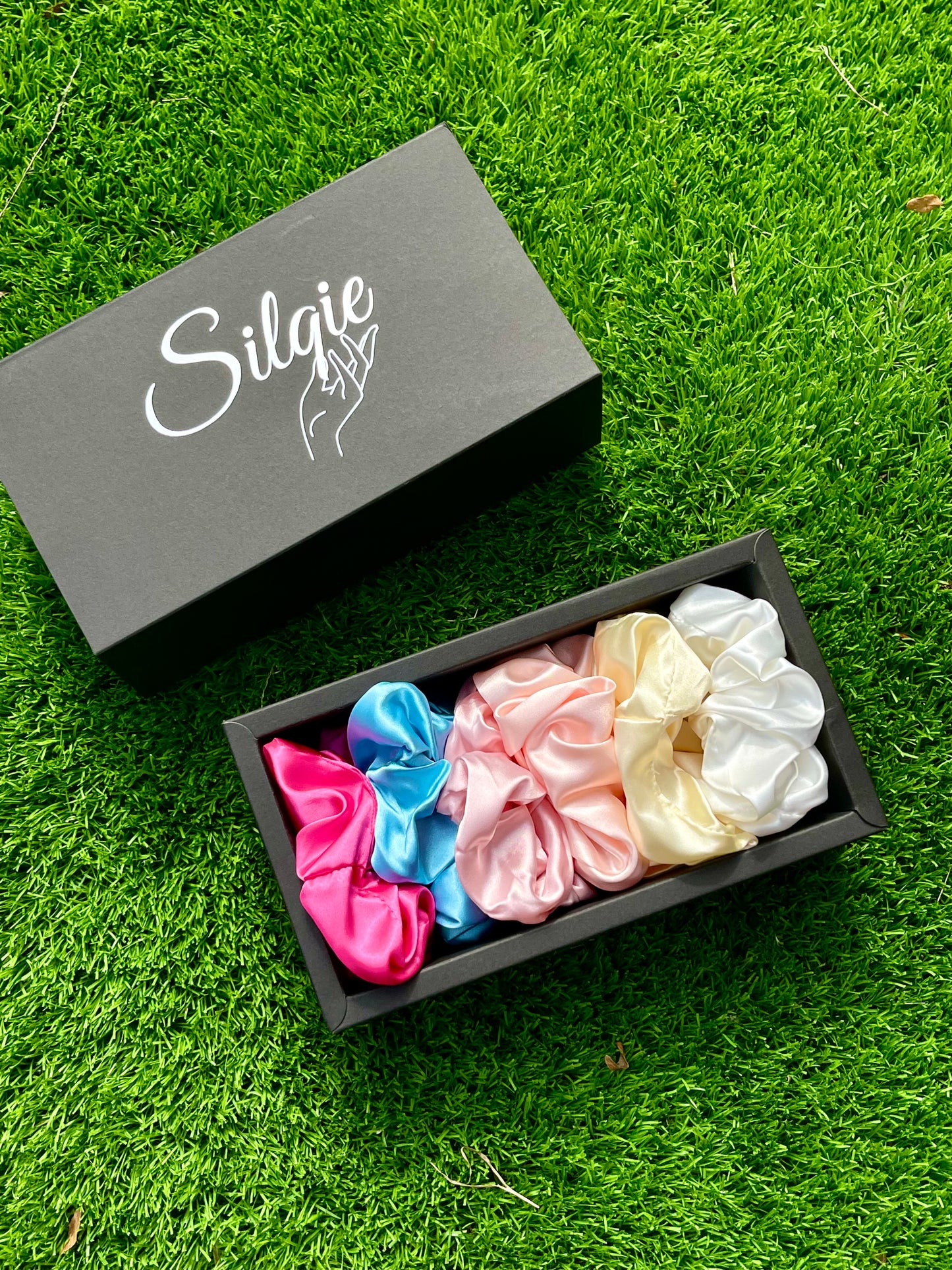 Pastel Silqie Set: 6 Piece Scrunchie