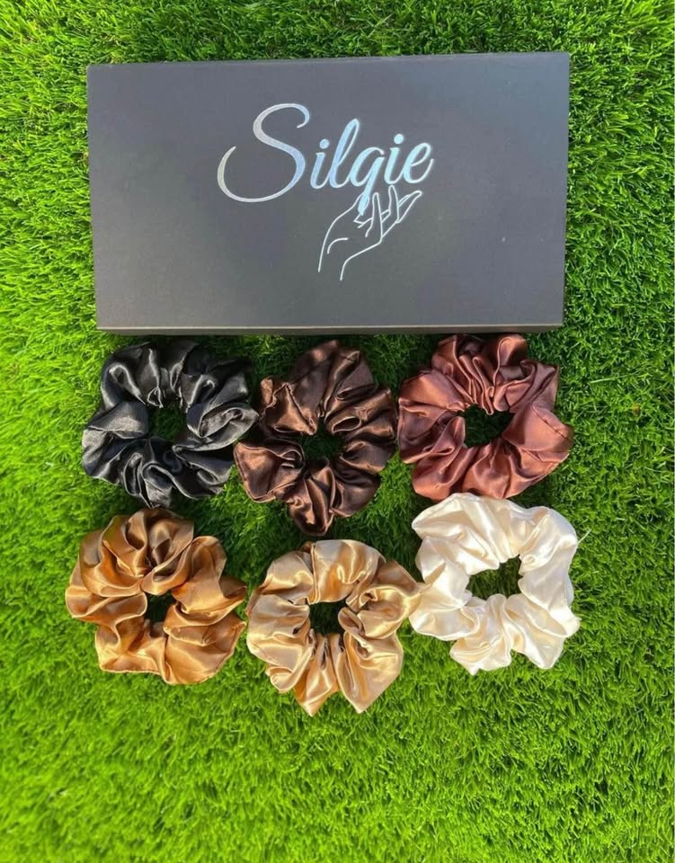 SCRUNCHIE 6 PIECE SET